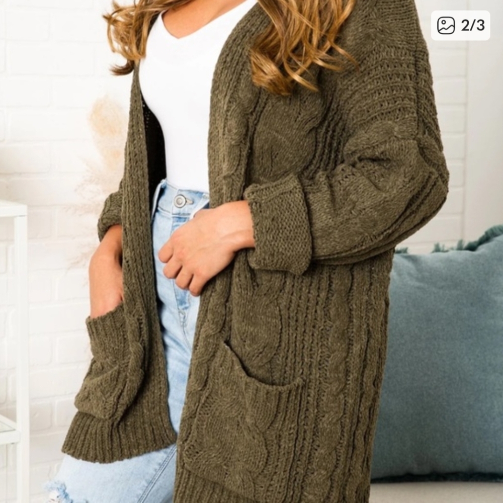Love Tree Super Soft Cable Knit Cardigan Size S
